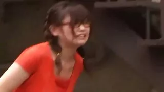 সিজলিং আবলুস রানী কি ...