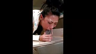 উচ্ছ্বসিত শ্যামাঙ্গি ...