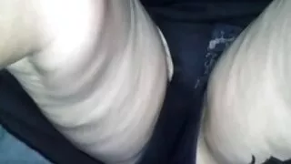 হর্নি বস এবং দুটি দু ...