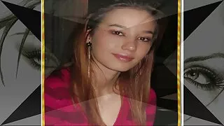 পর্যাপ্ত বুটি সহ তিন ...