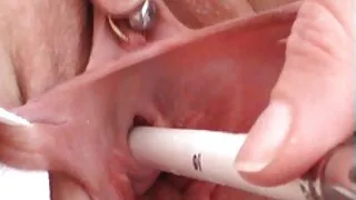 সুন্দর এশিয়ান কুক্ক ...