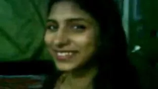 মোহনীয় একক মেয়ে বা ...